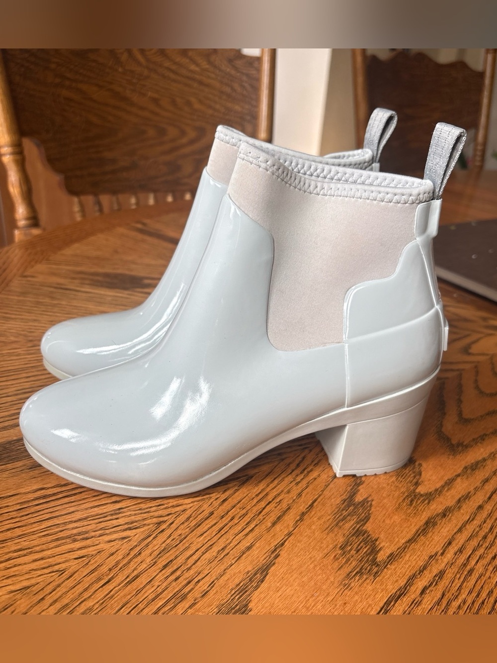 Hunter Grey Glossy Chelsea Rain Booties - Women's